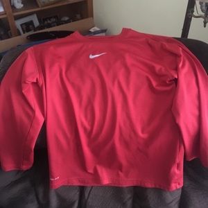 Nike boys youth shirt. Long sleeve. Great shape.